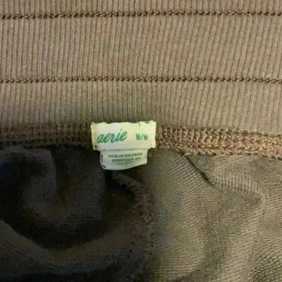 Aerie 100% Cotton Cargo in Size  Medium - Picture 4 of 4
